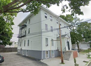 55 Carver St in Pawtucket, RI - Building Photo - Building Photo