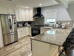 145 Montgomery St in Goshen, NY - Building Photo - Building Photo