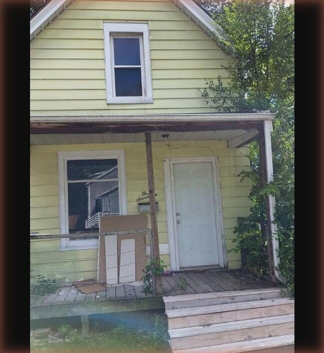 property at 517 Vine St