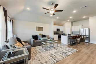 7537 Prairie holly Ln in Venus, TX - Building Photo - Building Photo