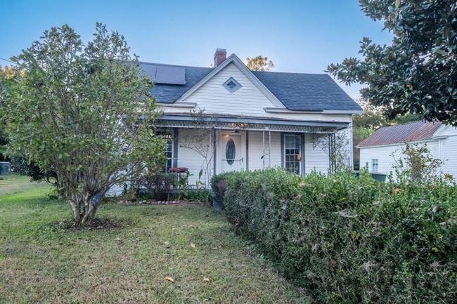 property at 403 Mill St