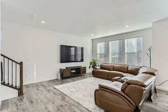 24522 E Exposition Pl in Aurora, CO - Building Photo - Building Photo
