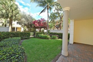 5510 NE Trieste Terrace in Boca Raton, FL - Building Photo - Building Photo