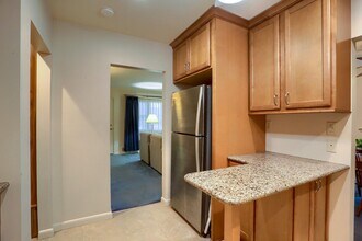 113 E Woodland Dr in Mechanicsburg, PA - Building Photo - Building Photo