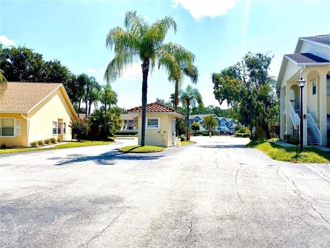 property at 3204 Sabal Palms Ct