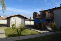 4124 Parker Ave in Bakersfield, CA - Foto de edificio - Building Photo