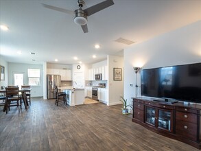 14020 Neskar Dr in Pflugerville, TX - Building Photo - Building Photo