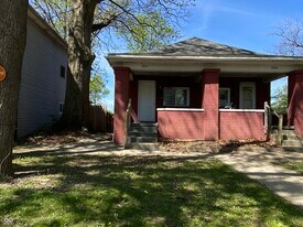 2842 N Chester Ave in Indianapolis, IN - Building Photo