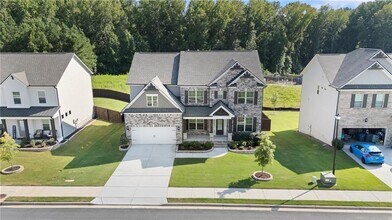 130 Logan Pass Dr in Loganville, GA - Building Photo - Building Photo