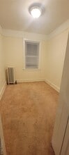 31-22 100th St in Queens, NY - Building Photo - Building Photo