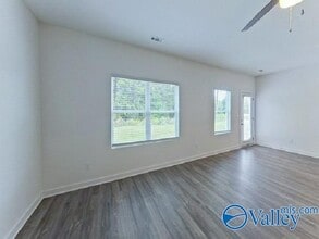6124 Taramore Ln NW in Huntsville, AL - Building Photo - Building Photo