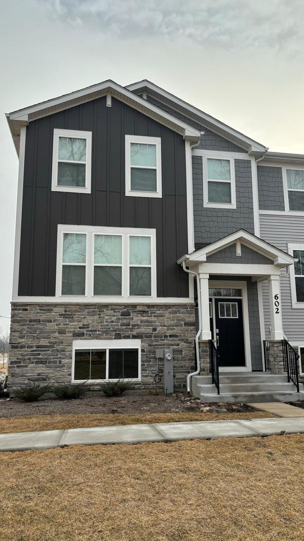 602 Wolverine Dr in Aurora, IL - Building Photo - Building Photo