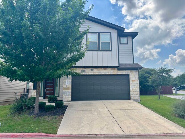1013 Totis Rd in Austin, TX - Building Photo - Building Photo