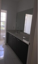 1370 NW 34th Way in Lauderhill, FL - Building Photo - Building Photo