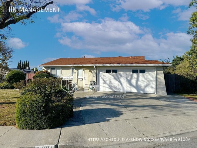 34134 Auden Ct