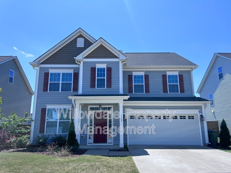 1121 Matisse Dr in Fuquay Varina, NC - Building Photo