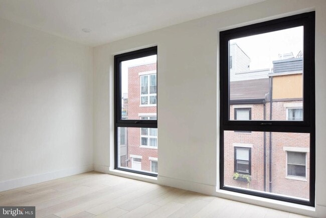 property at 2007 Cambridge St