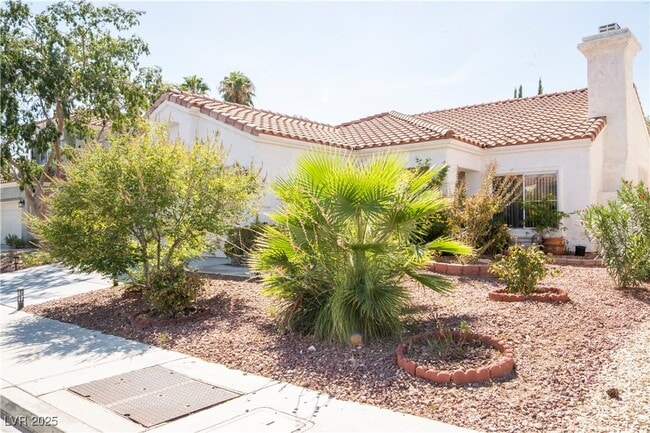 1417 Country Hollow Dr