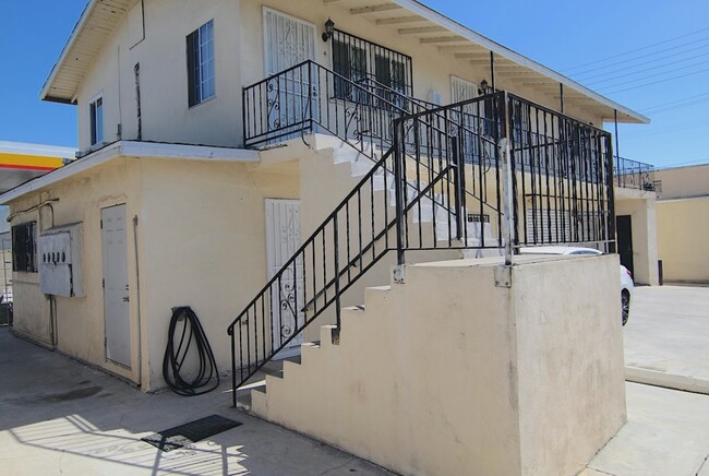 3345 Del Mar Ave, Unit 4