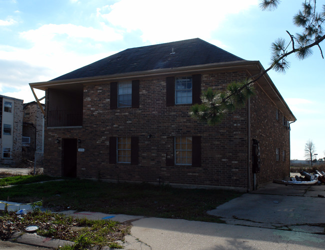 6836 Cindy Pl in New Orleans, LA - Foto de edificio - Building Photo