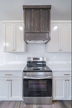 2972 Huntshire Ave in Ammon, ID - Building Photo - Building Photo