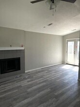9904 Cedar Mountain Cir in Dallas, TX - Foto de edificio - Building Photo