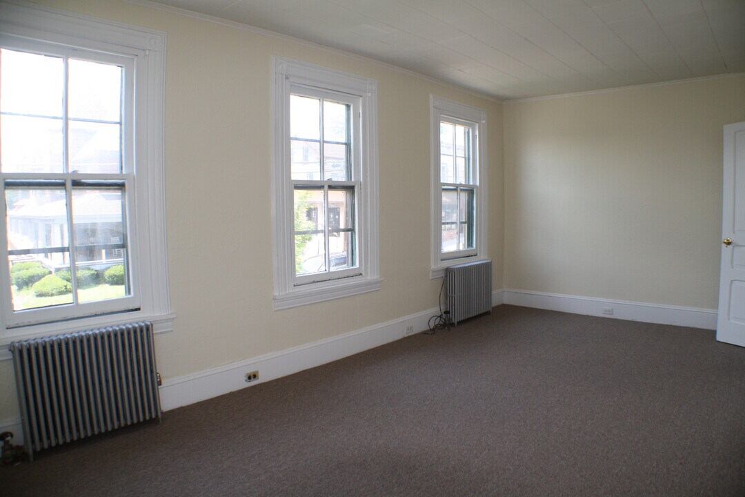 331 E Main St, Unit 331 3 bdrm in Collegeville, PA - Foto de edificio