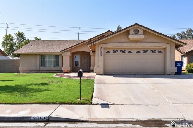 3555 W 15th Ln in Yuma, AZ - Building Photo - Building Photo