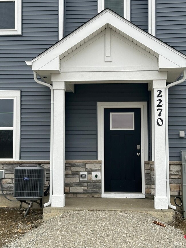 2270 Barbera Dr in Oswego, IL - Building Photo - Building Photo