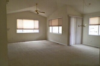 950 Southridge Greens Blvd in Fort Collins, CO - Building Photo - Building Photo