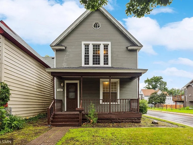 1134 Lincoln St NE