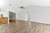 6519 Bridgegate Dr in Spring, TX - Building Photo - Building Photo