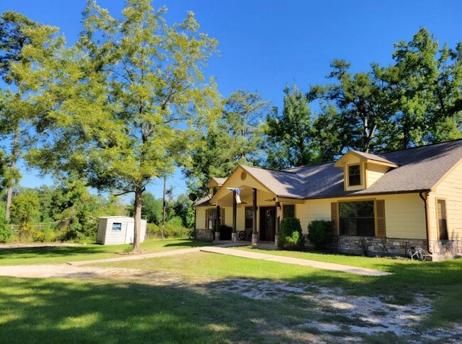 128 Cisco in Moscow, TX - Foto de edificio - Building Photo