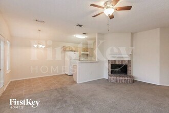 6408 Stonewater Bend Trail in Fort Worth, TX - Building Photo - Building Photo