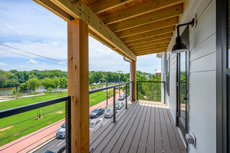 Hanover House in Fredericksburg, VA - Building Photo - Interior Photo