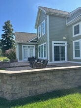 24567 Atlantic Dr in Millsboro, DE - Foto de edificio - Building Photo