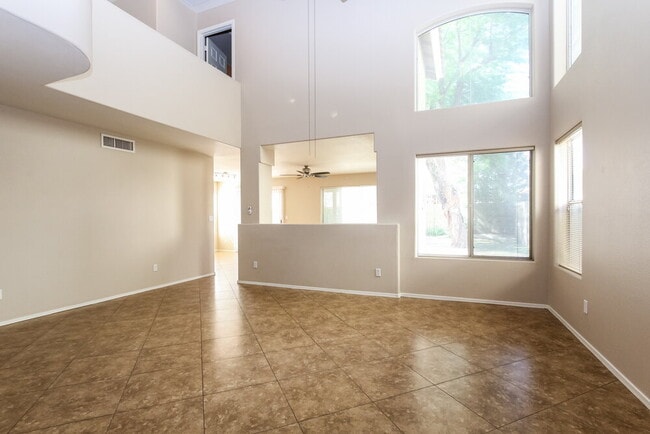1226 E Helena Dr in Phoenix, AZ - Building Photo - Building Photo