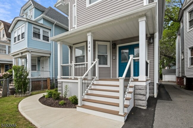 property at 249 S Burnet St
