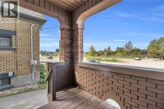 503 Victoria St N in Kitchener, ON - Building Photo - Building Photo