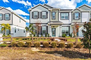 9368 Bolshoi Aly in Winter Garden, FL - Building Photo