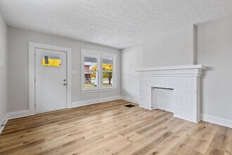 1024 Lockbourne Rd in Columbus, OH - Building Photo - Building Photo