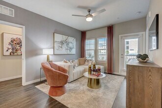 Ascend Reunion Crossing in Kissimmee, FL - Building Photo - Building Photo