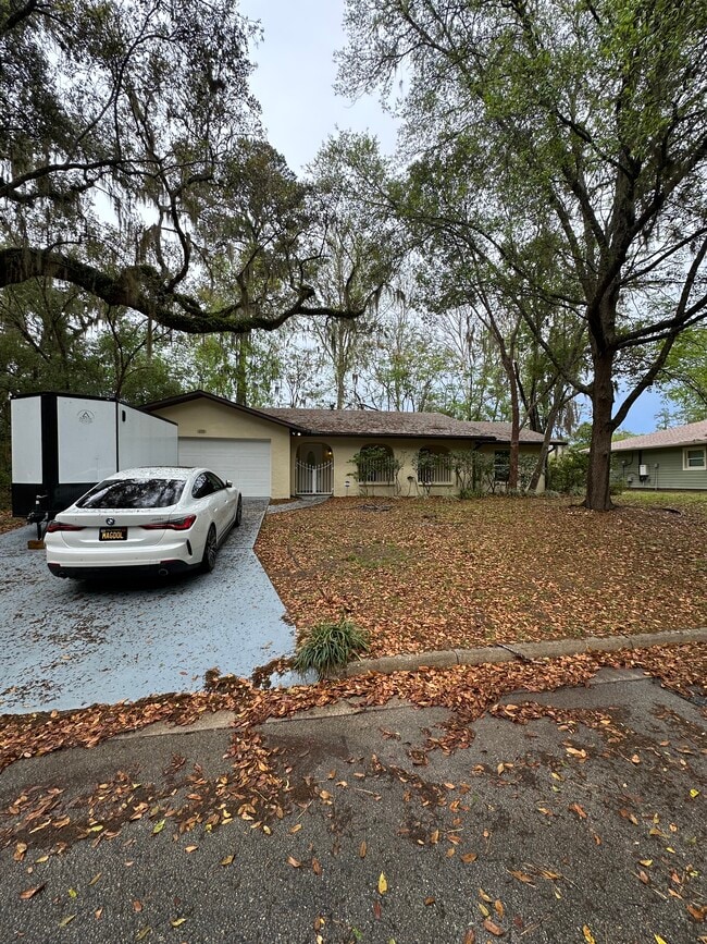 1110 SW 19th Pl, Unit 3J in Gainesville, FL - Building Photo - Building Photo