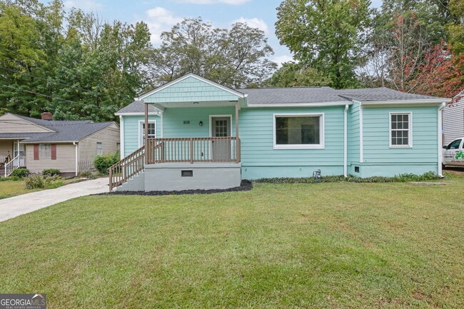 property at 808 S Park Dr