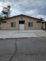 9388 Olive St in Fontana, CA - Building Photo