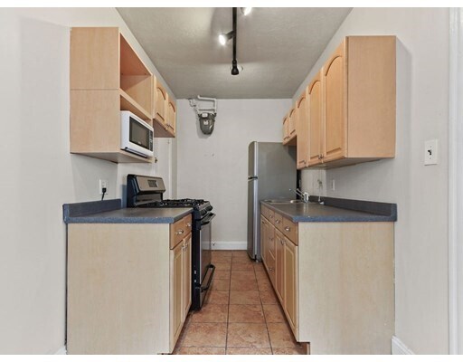 64 Queensberry St in Boston, MA - Building Photo - Building Photo