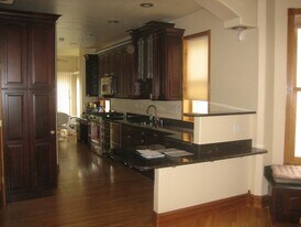1918 Maple Ave, Unit Suite 1 at 1918 Maple in Evanston, IL - Building Photo