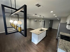 4129 Portland St in Irving, TX - Building Photo - Building Photo