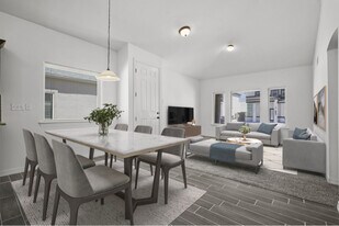 14325 Bill Lazor Pkwy in El Paso, TX - Building Photo