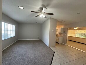 2009 Lakeshore Blvd in St. Cloud, FL - Building Photo - Building Photo